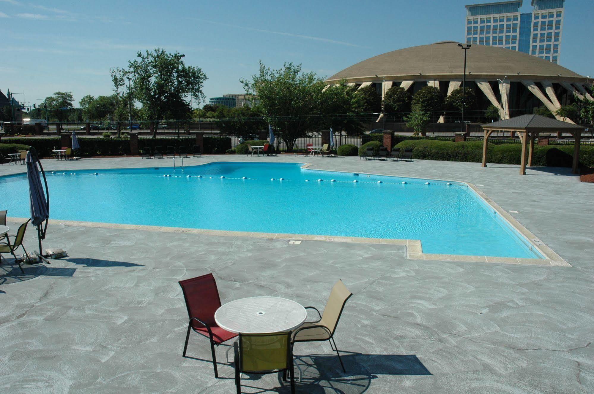 Hotel Wyndham Garden Norfolk Downtown Exterior foto